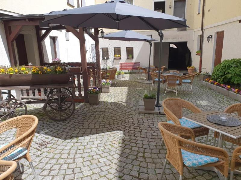 Hotel Goldener Loewe Zeulenroda-Triebes Exterior foto